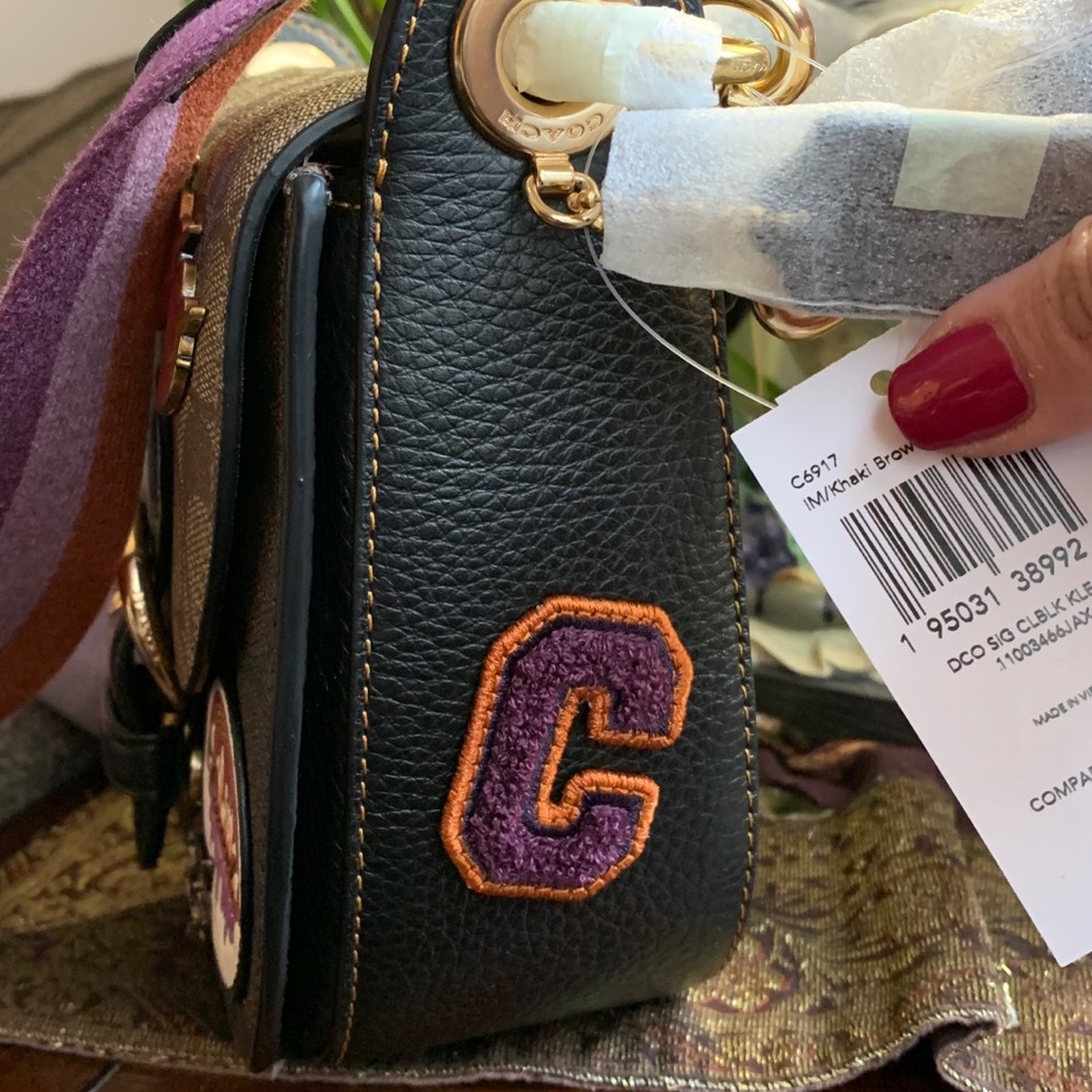 RARE🔥Authentic COACH SIGNATURE LEATHER  PATCHES FLAP SNAP SHOULDER/CROSSBODY - Picture 14 of 16